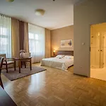 Dom Profesorski Im. Stanislawa Pigonia * Cracovie