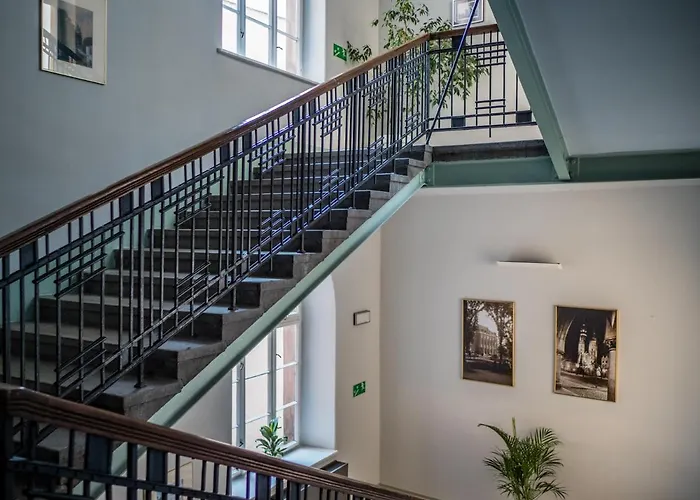 Dom Profesorski Im. Stanislawa Pigonia מלון *